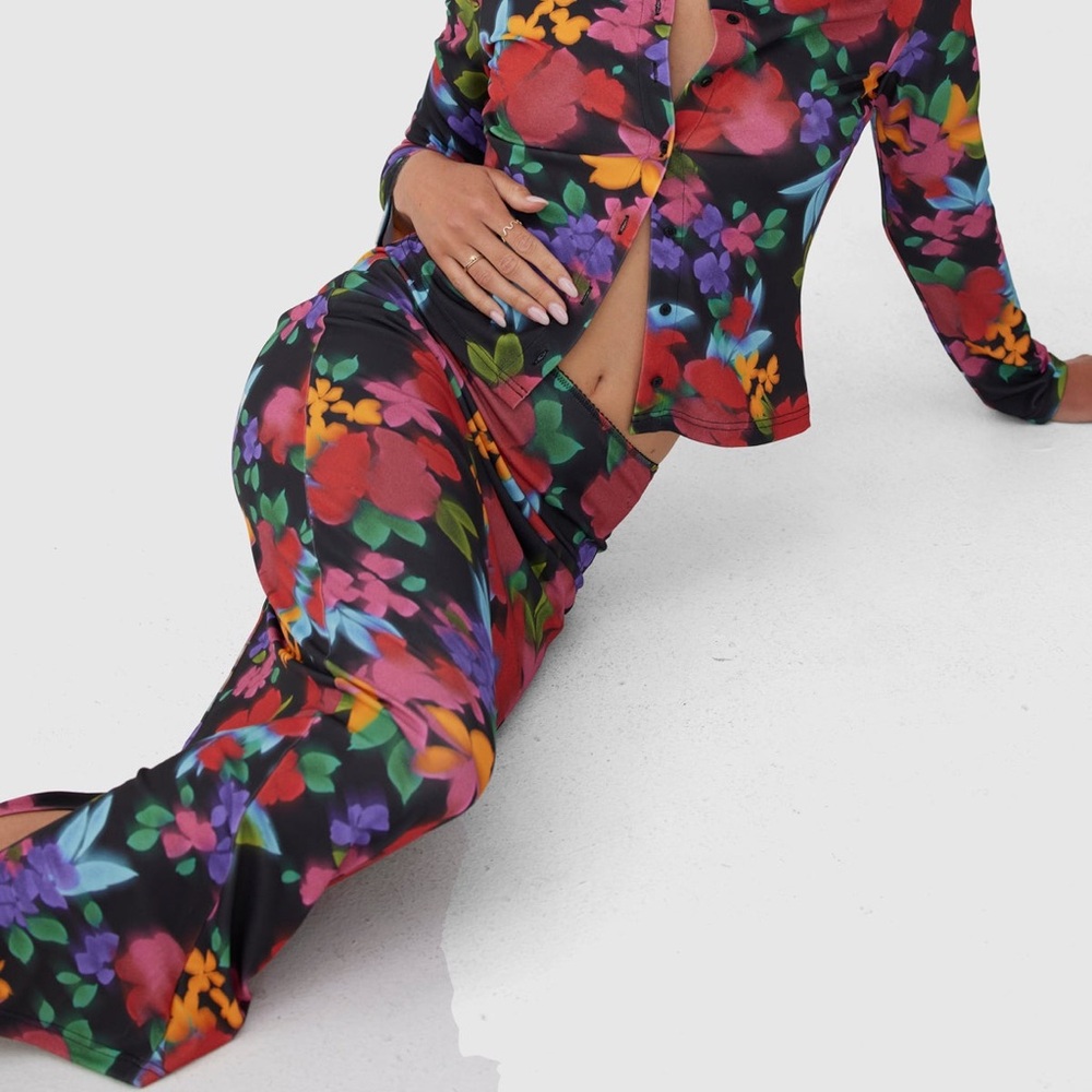 NWT Finders Keepers Aubrey Skirt in Midnight Floral
